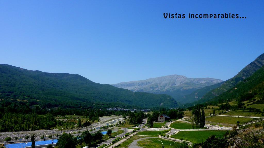 La Llardana Casa de hóspedes Benasque Exterior foto