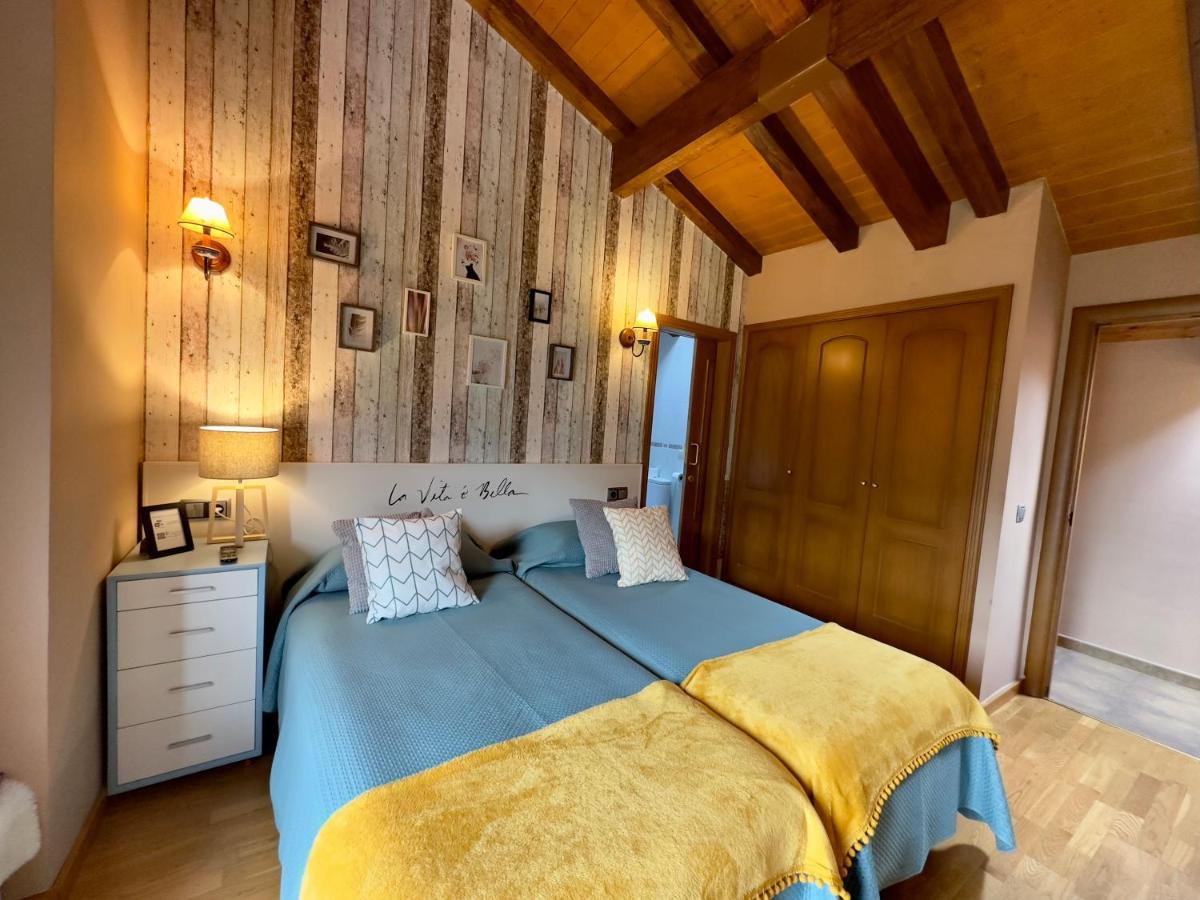 La Llardana Casa de hóspedes Benasque Exterior foto